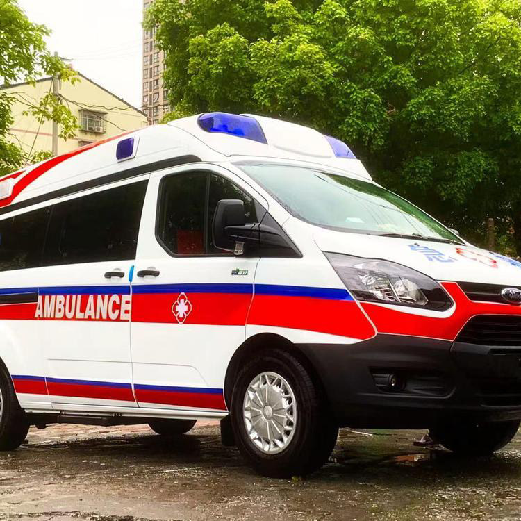 友谊重症监护救护车出租护送返乡