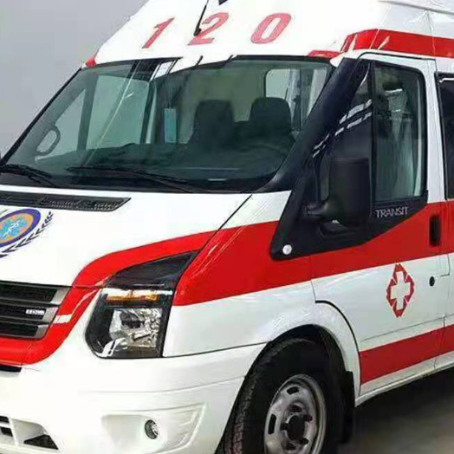 友谊非急救护送病人转院租赁救护车的优缺点对比